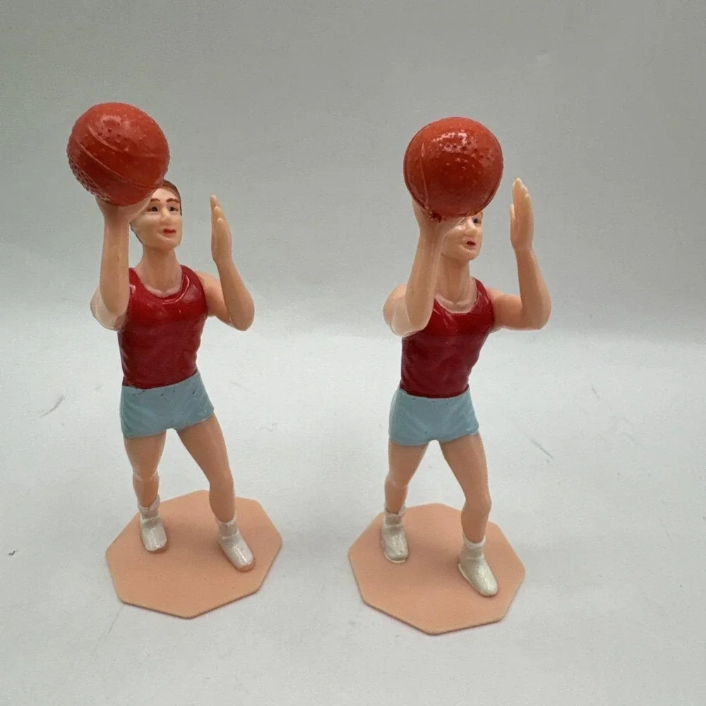 Vintage Bakery Crafts Figures Basketball Players Cake Cupcake Toppers Decoration